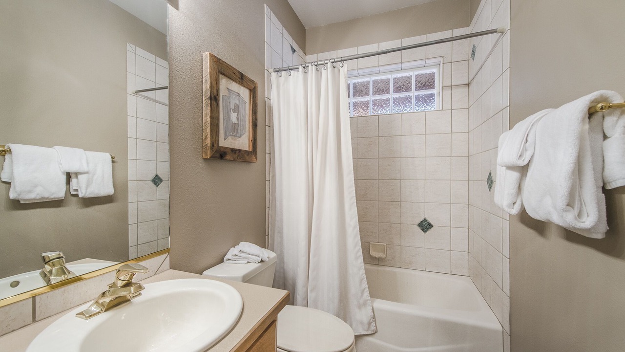 Photo of Bathroom in Old Town