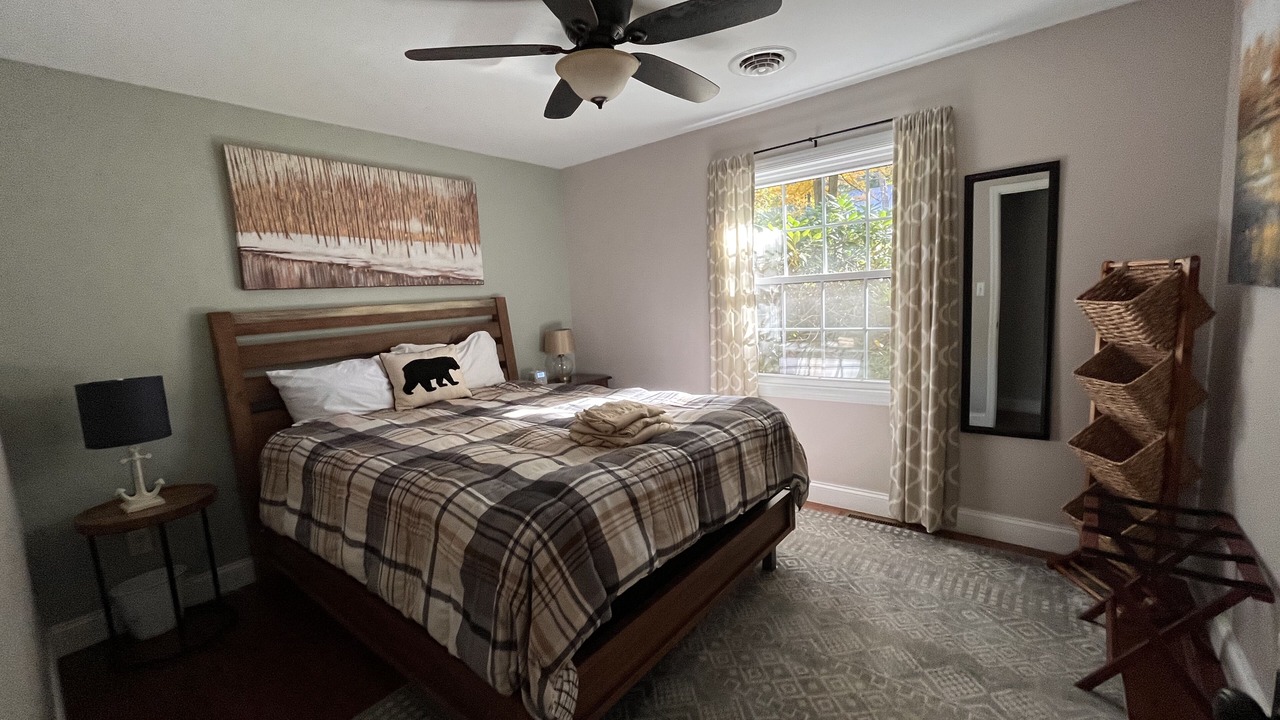 Photo of Bedroom in Treasure Lake