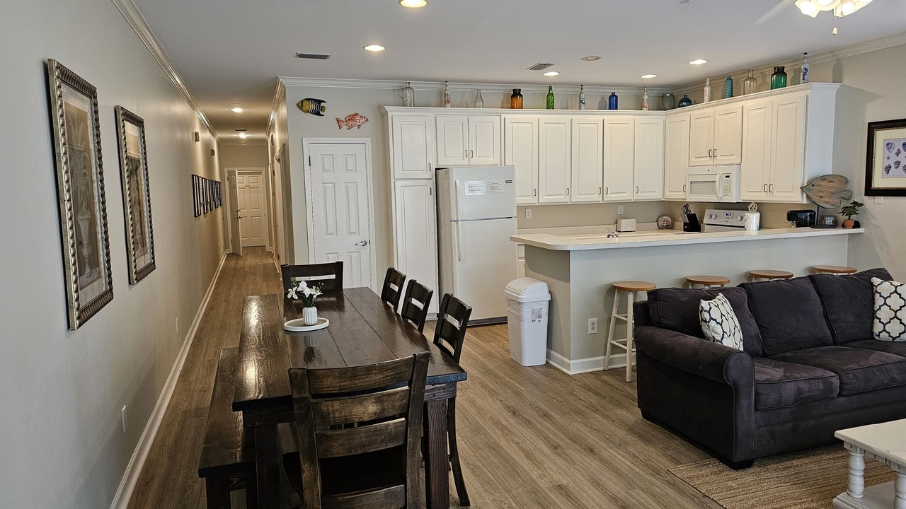 Photo of Bedroom in Dauphin Island