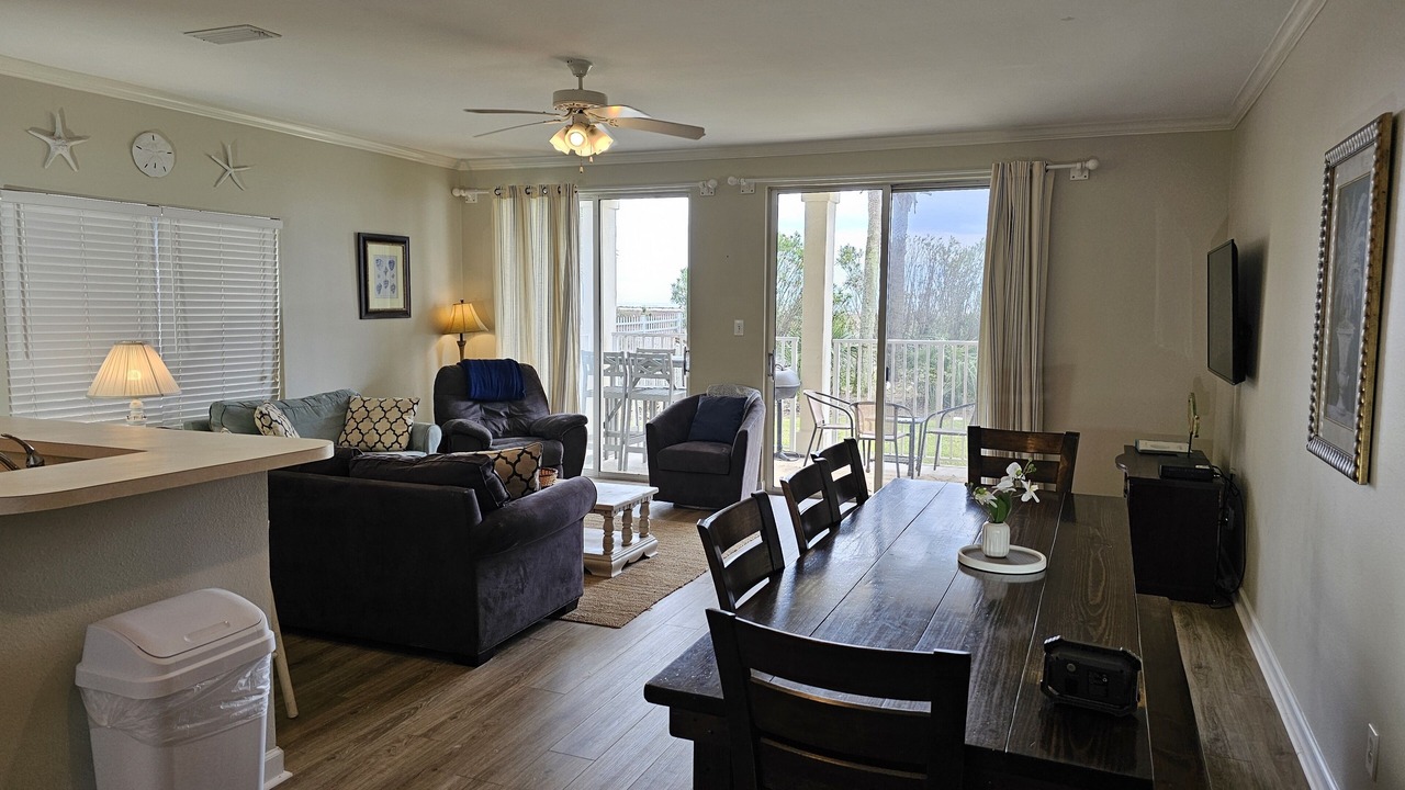 Photo of Bedroom in Dauphin Island
