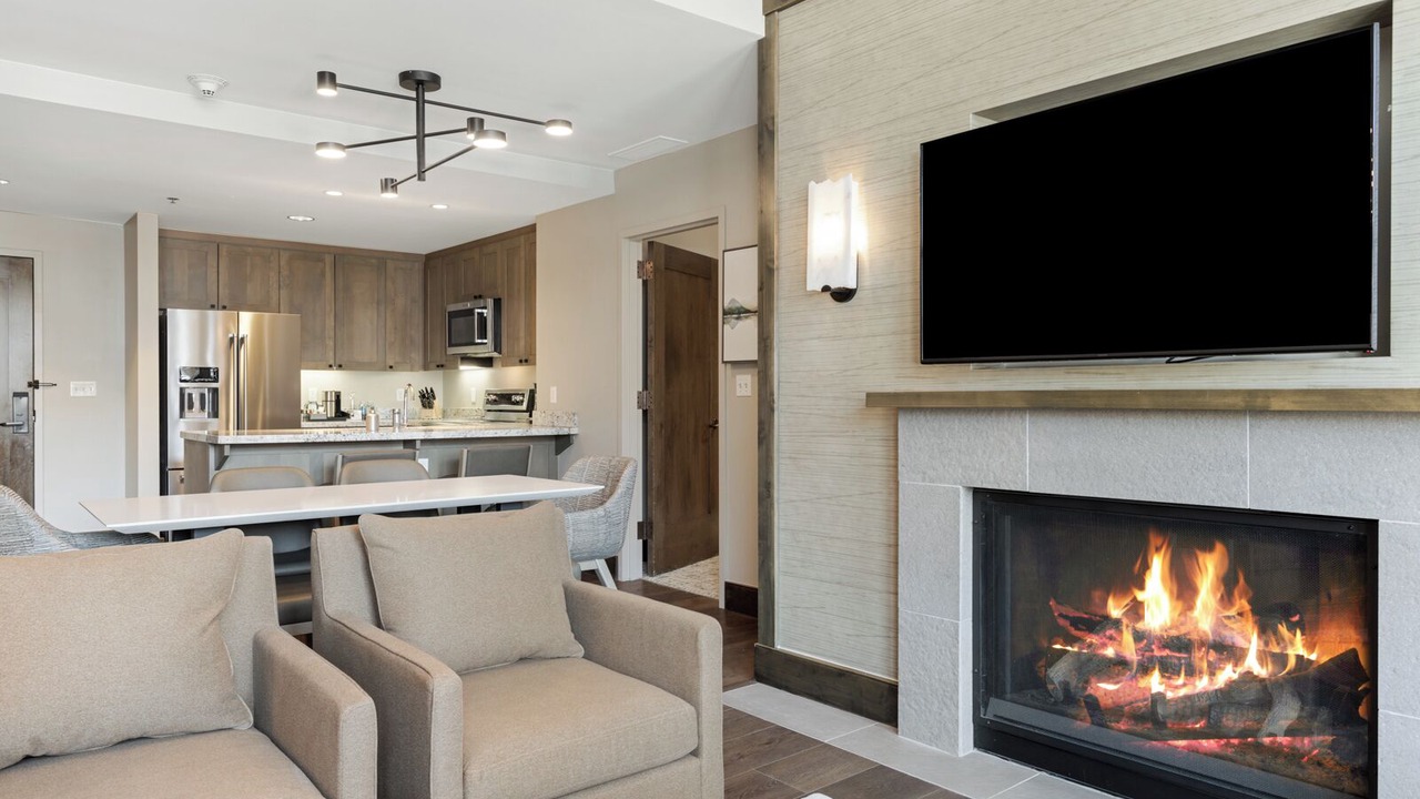 Photo of Livingroom in Avon