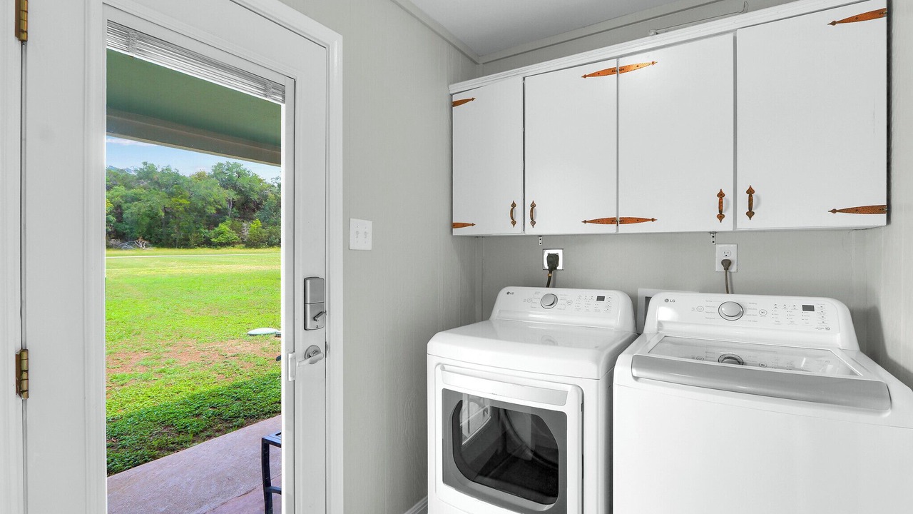 Photo of Bedroom in Wimberley