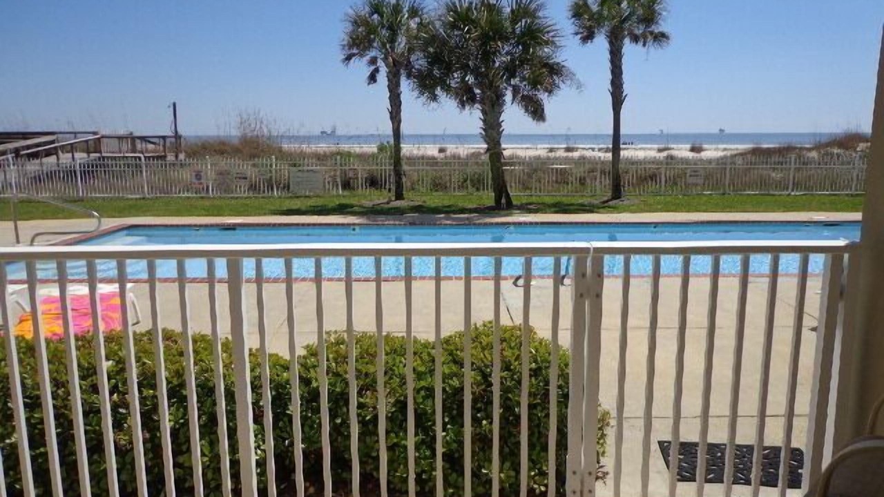 Photo of Patio Balcony in Dauphin Island