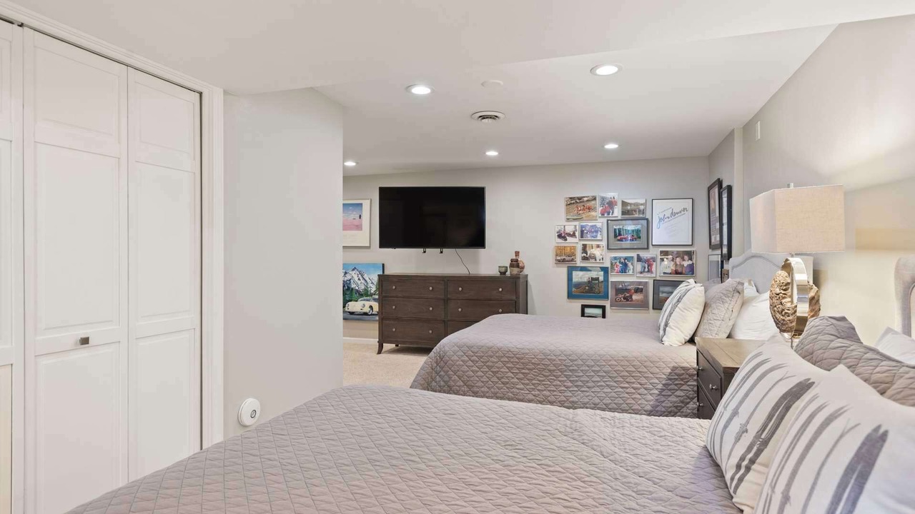 Photo of Bedroom in Aspen