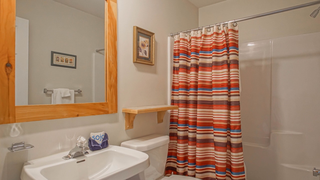 Photo of Bathroom in Snowshoe