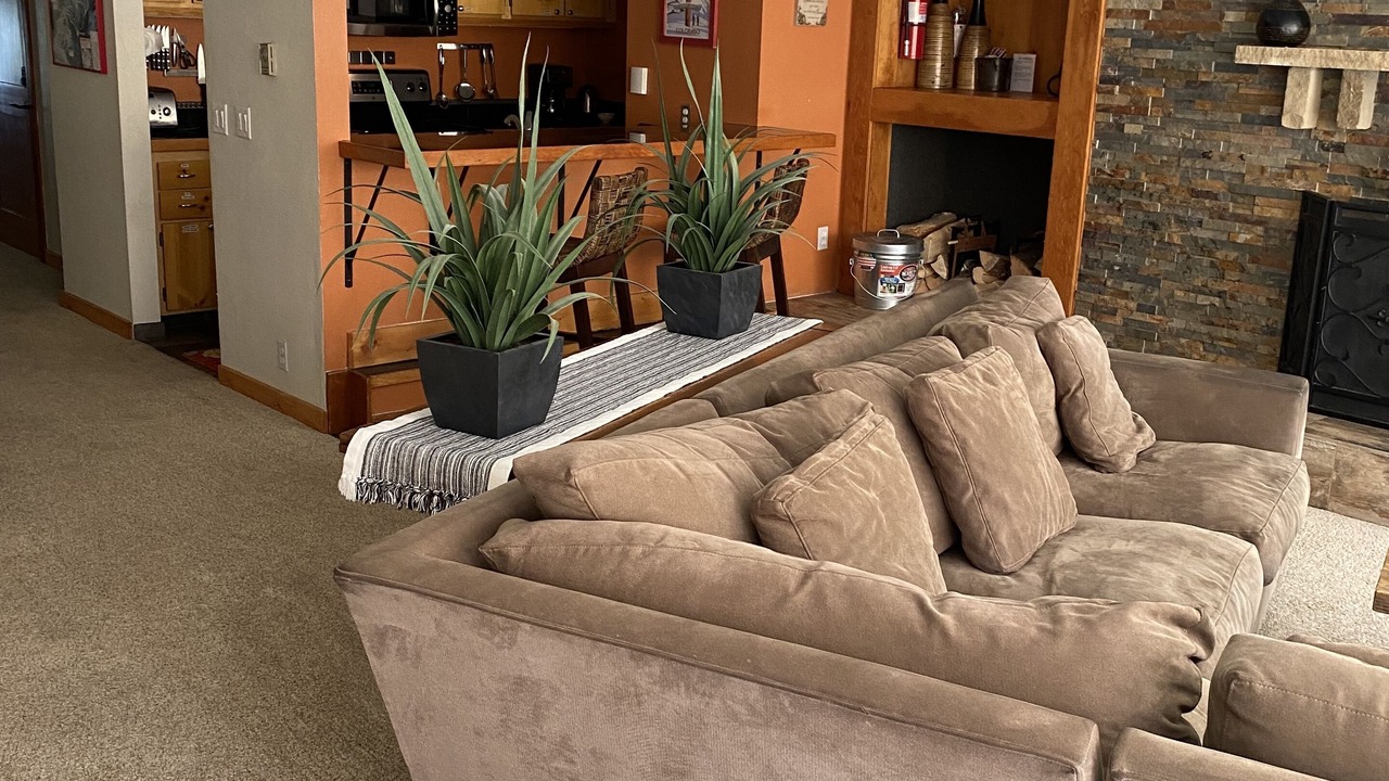 Photo of Bedroom in Lakeside Village