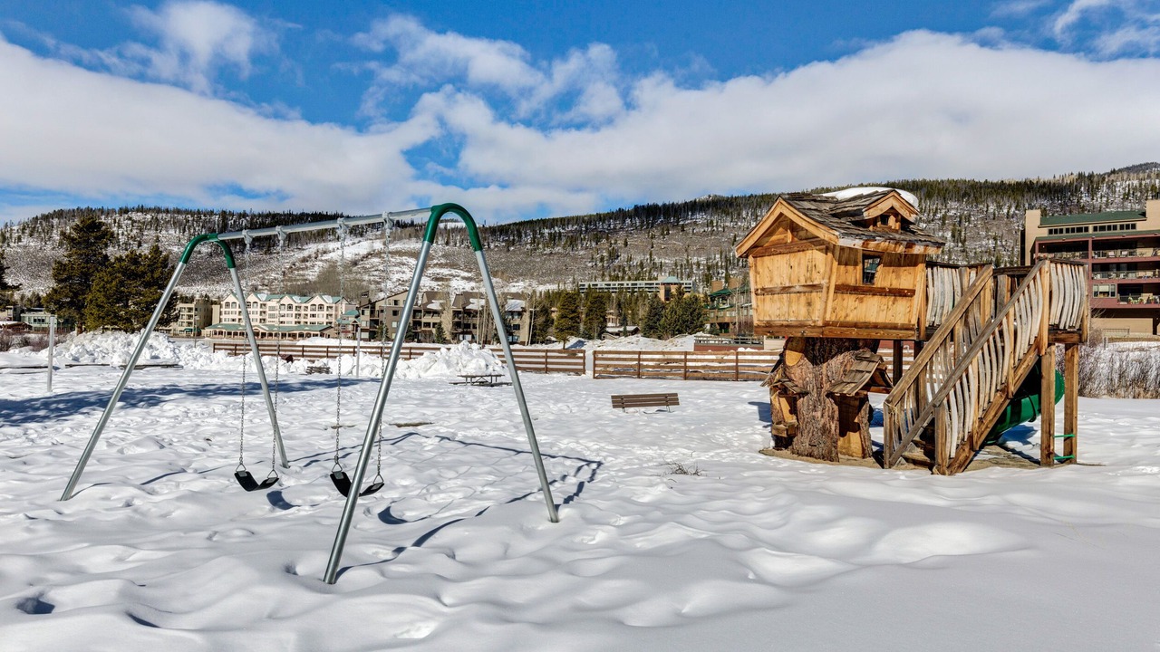 Photo of Others in Lakeside Village