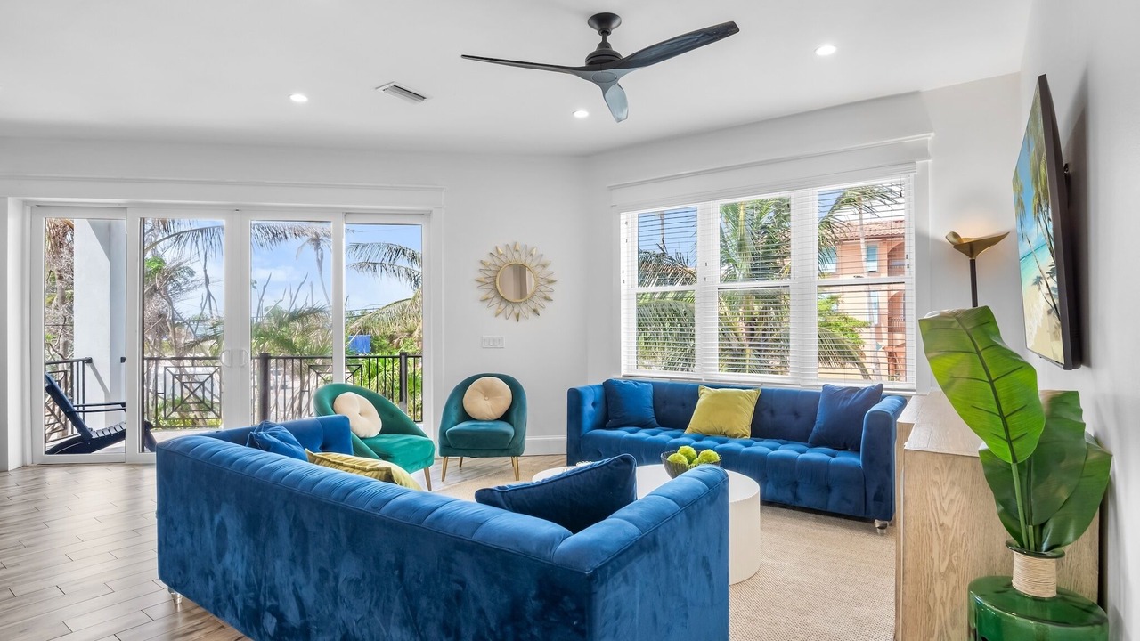 Photo of Livingroom in Bradenton Beach