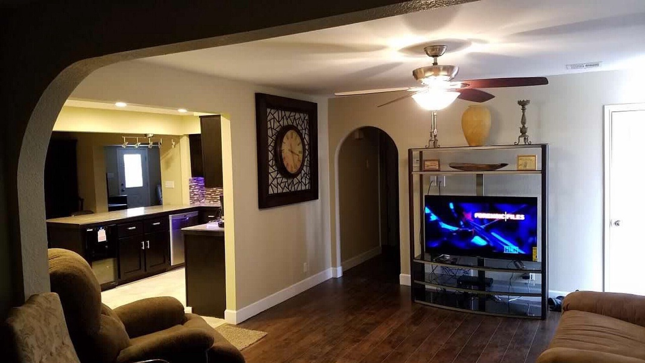 Photo of Livingroom in Alamogordo