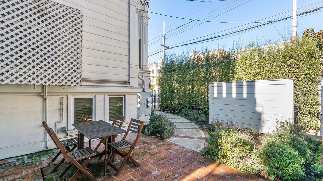 Photo of Outdoor in Lower Pacific Heights