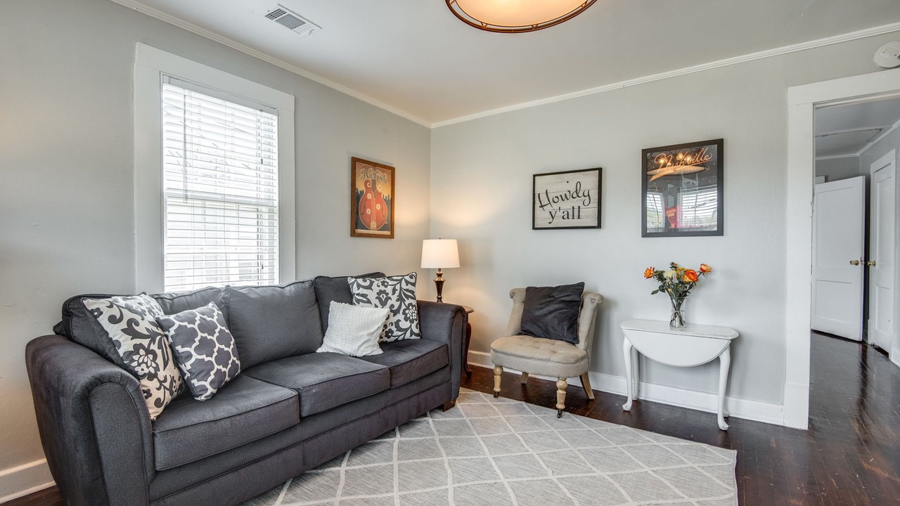 Photo of Livingroom in Woodbine