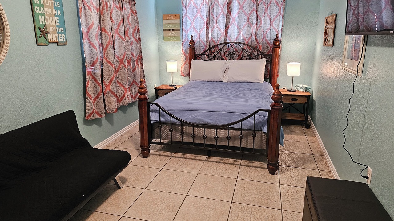 Photo of Bedroom in Palacios