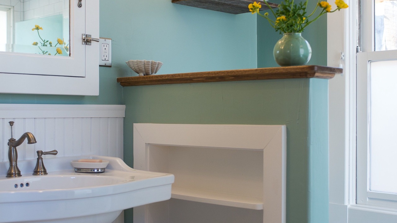 Photo of Bathroom in Old North Boulder