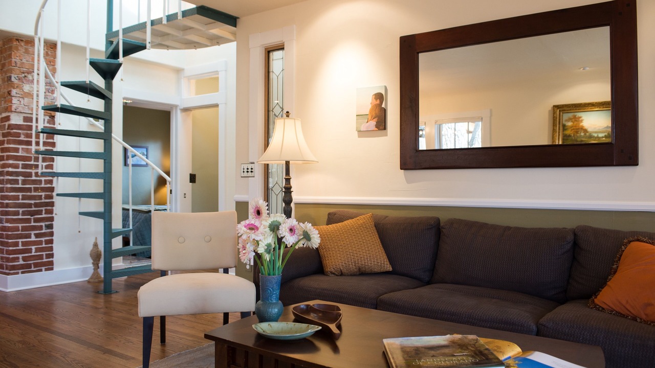Photo of Bedroom in Old North Boulder