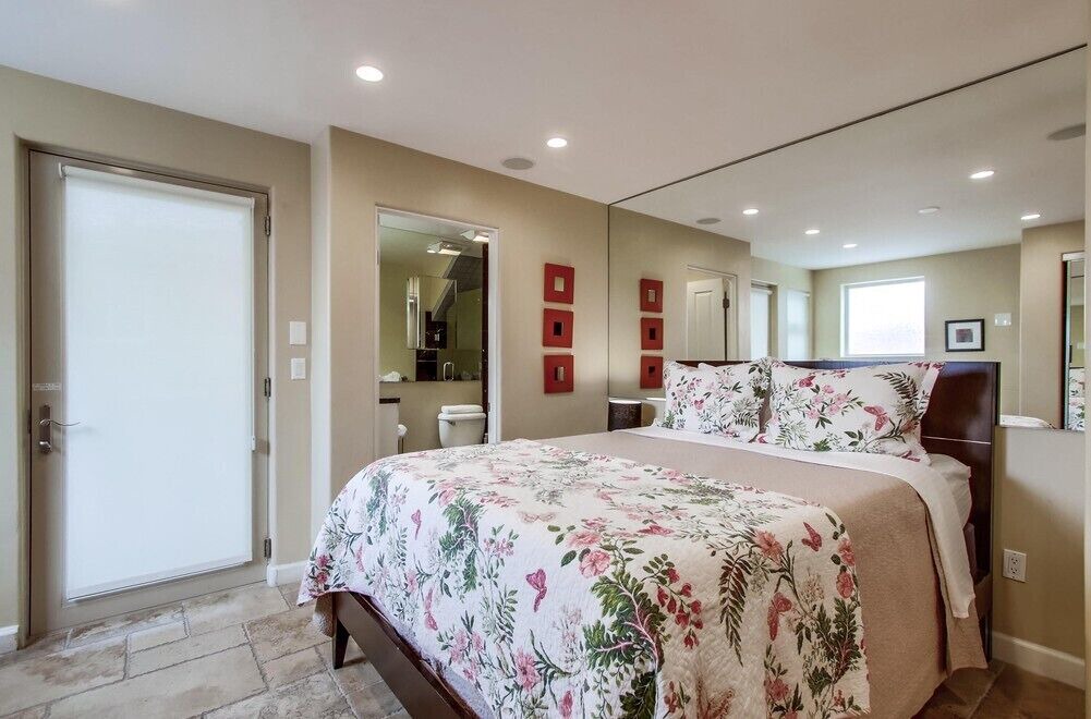 Photo of Bedroom in San Diego