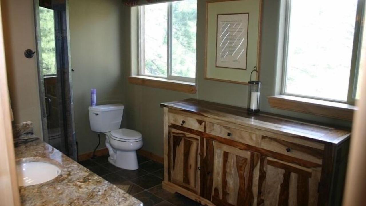 Photo of Bathroom in San Juan River Village