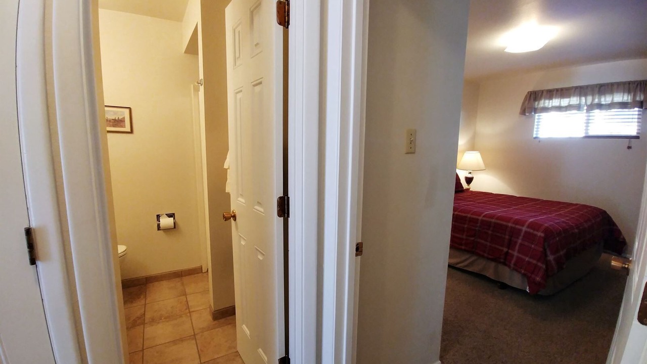 Photo of Bathroom in Red River