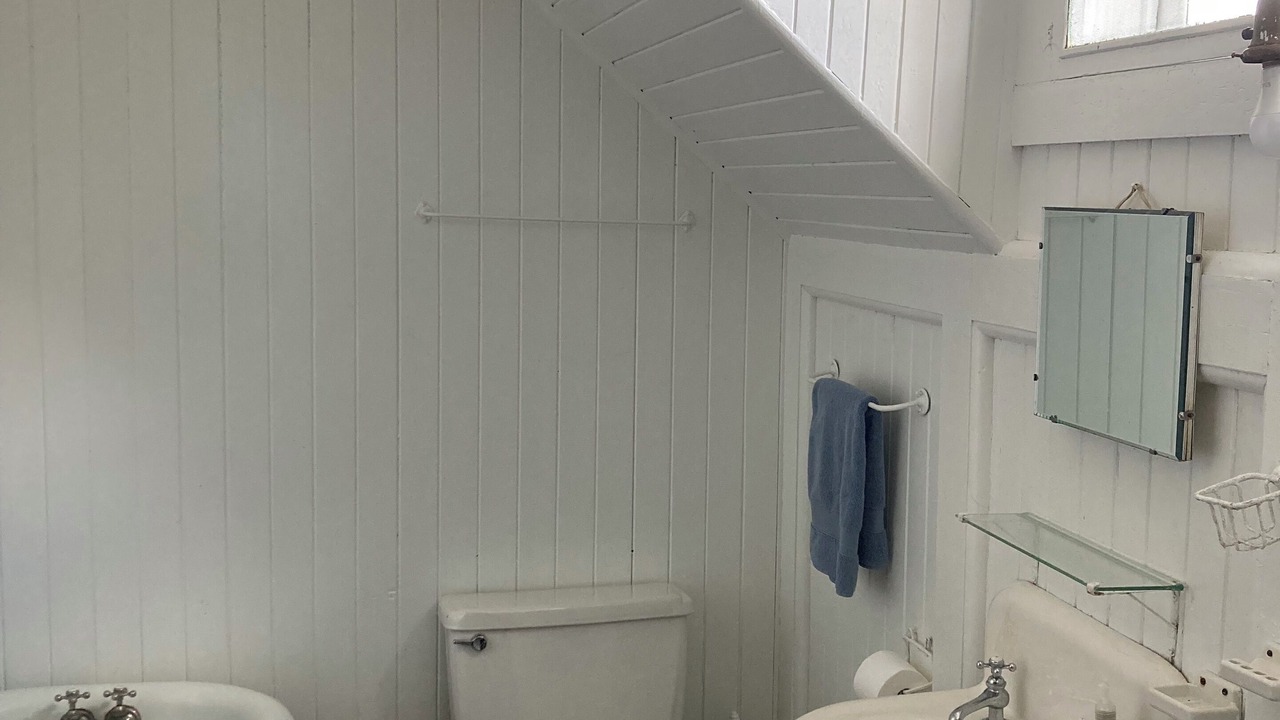 Photo of Bathroom in Sagaponack