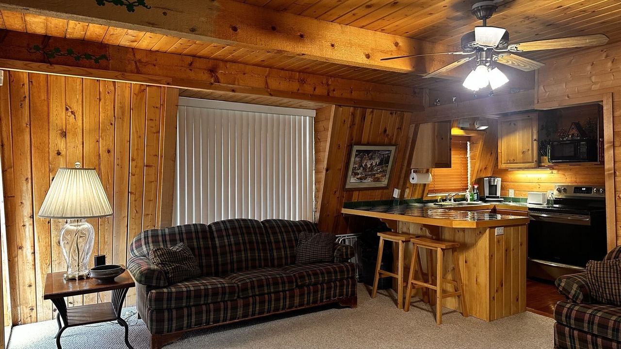 Photo of Livingroom in Pine Valley