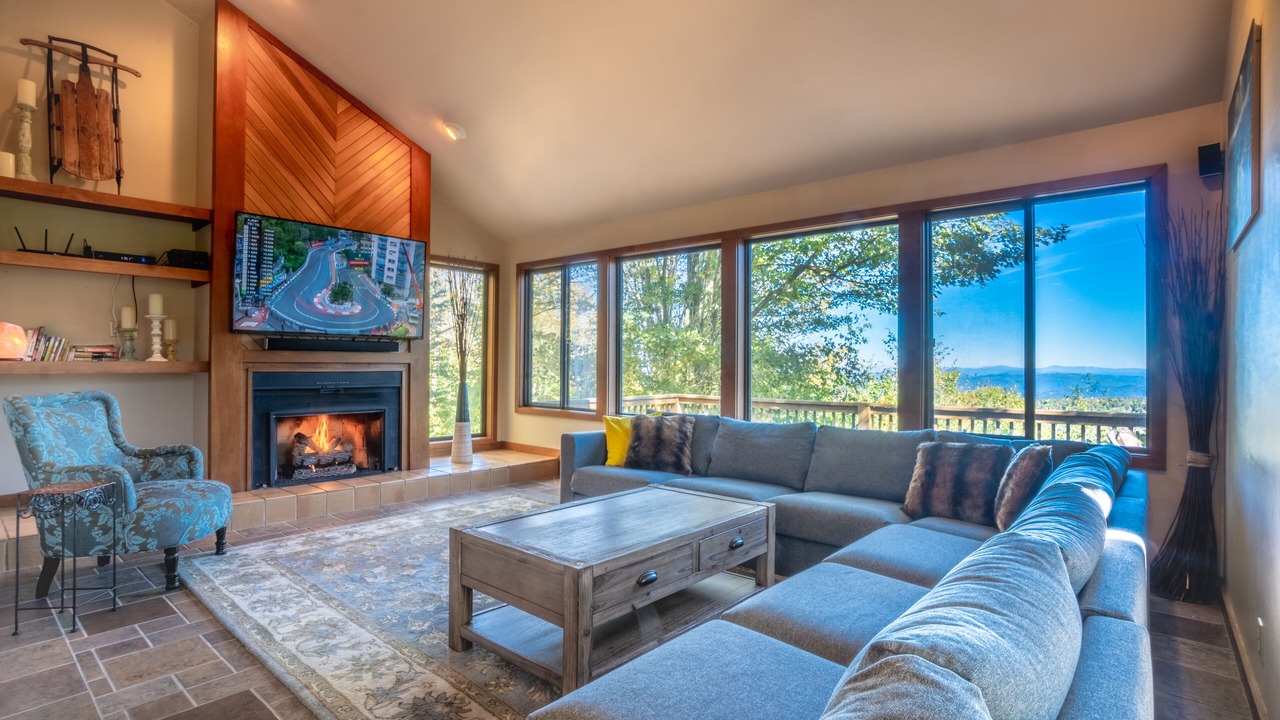 Photo of Livingroom in Beech Mountain