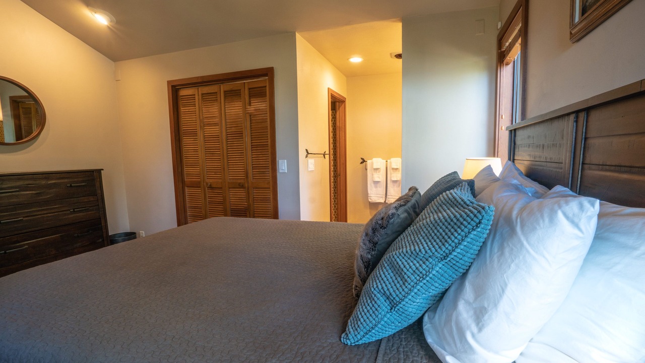 Photo of Bedroom in Beech Mountain
