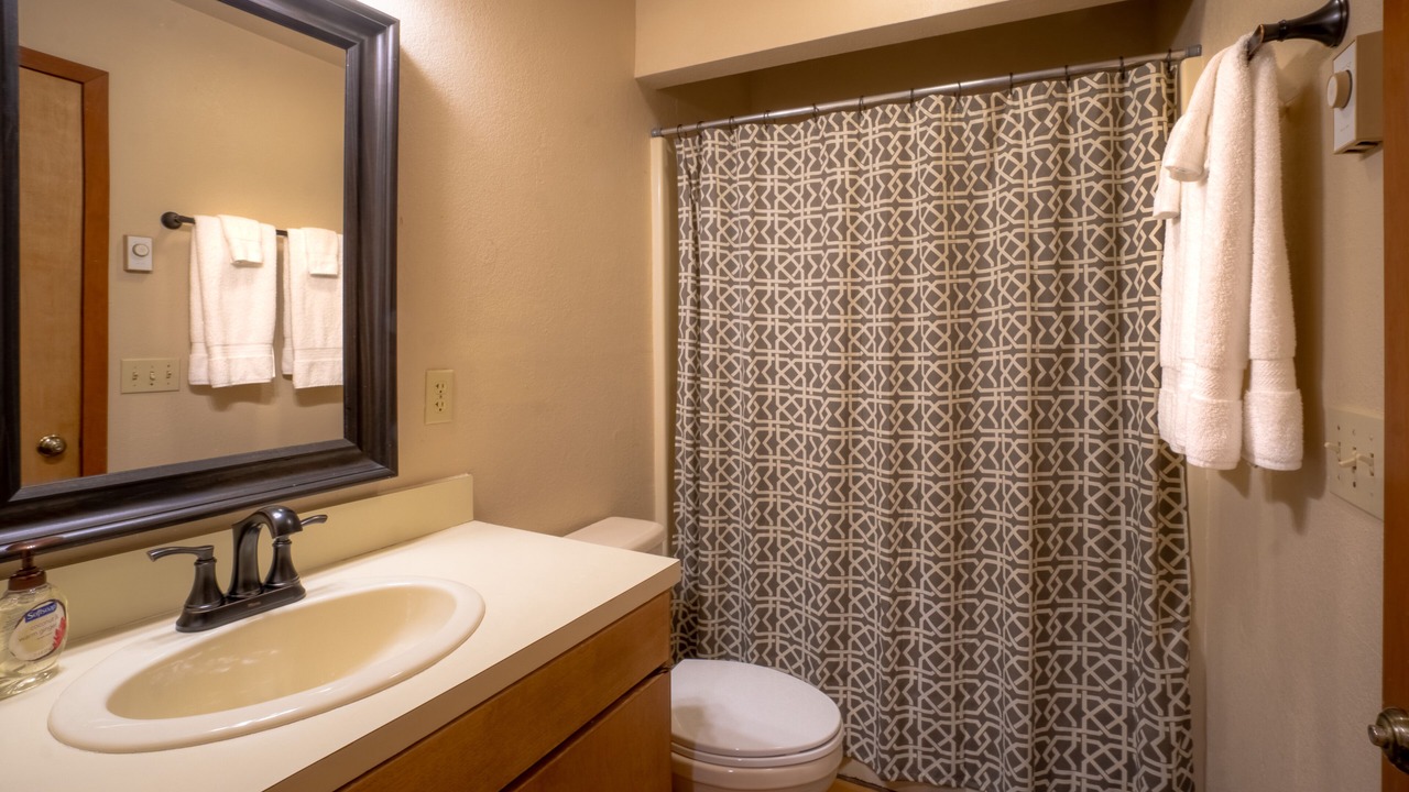 Photo of Bathroom in Beech Mountain