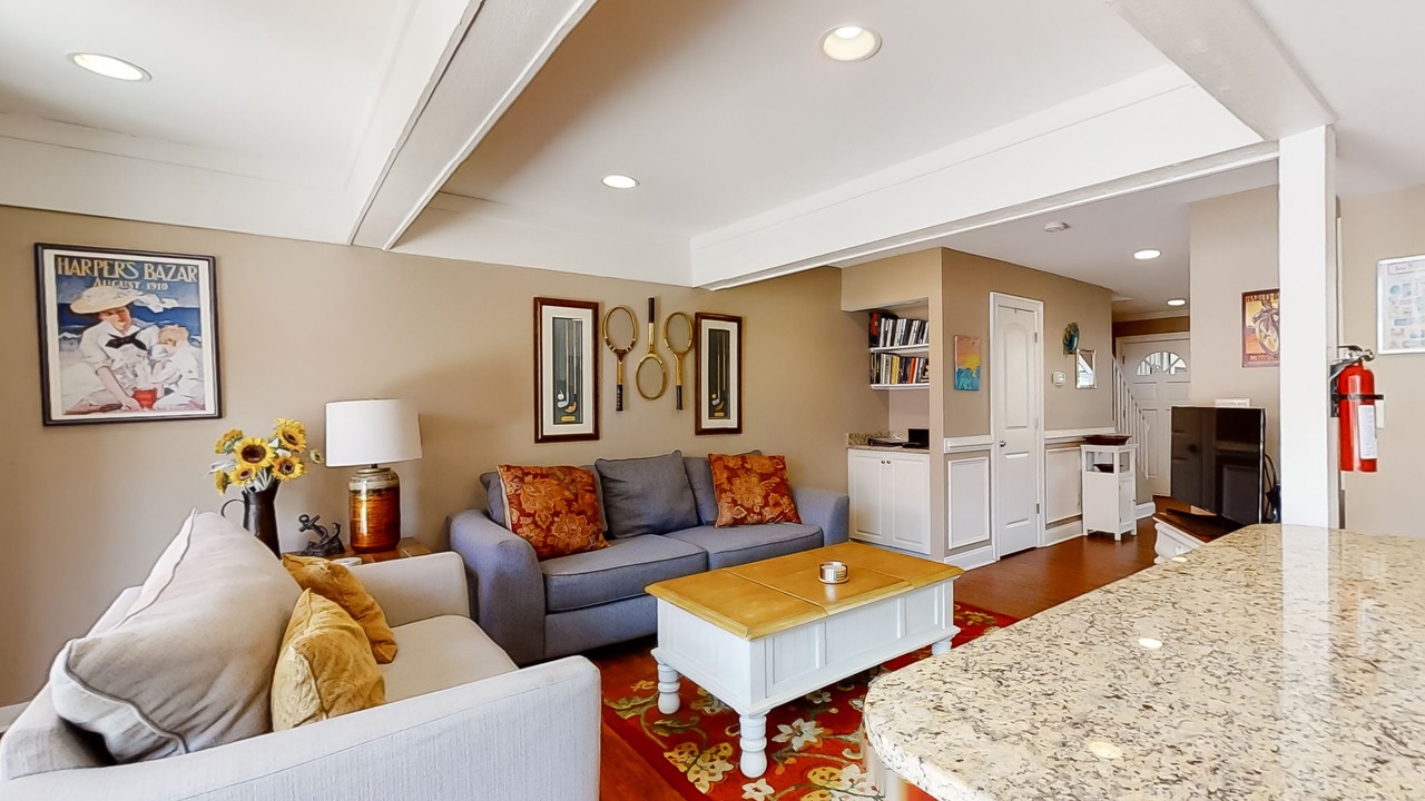 Photo of Livingroom in Shipyard Plantation