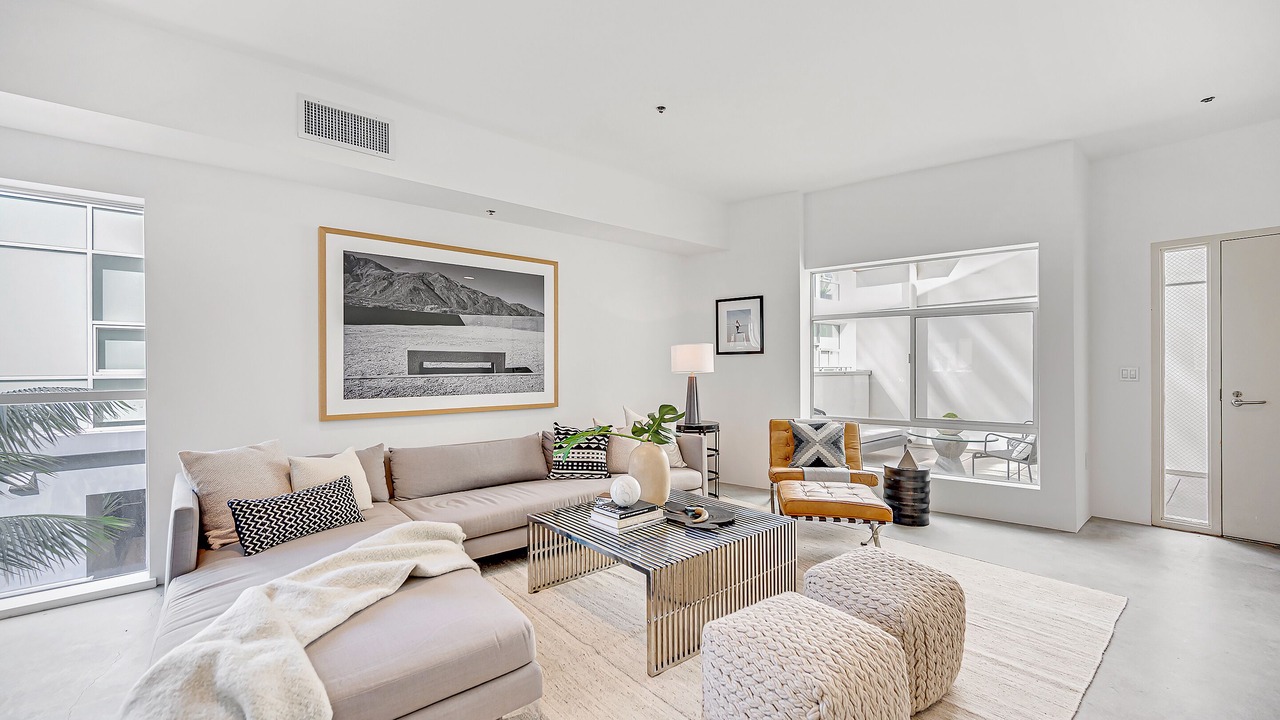 Photo of Livingroom in Marina Peninsula