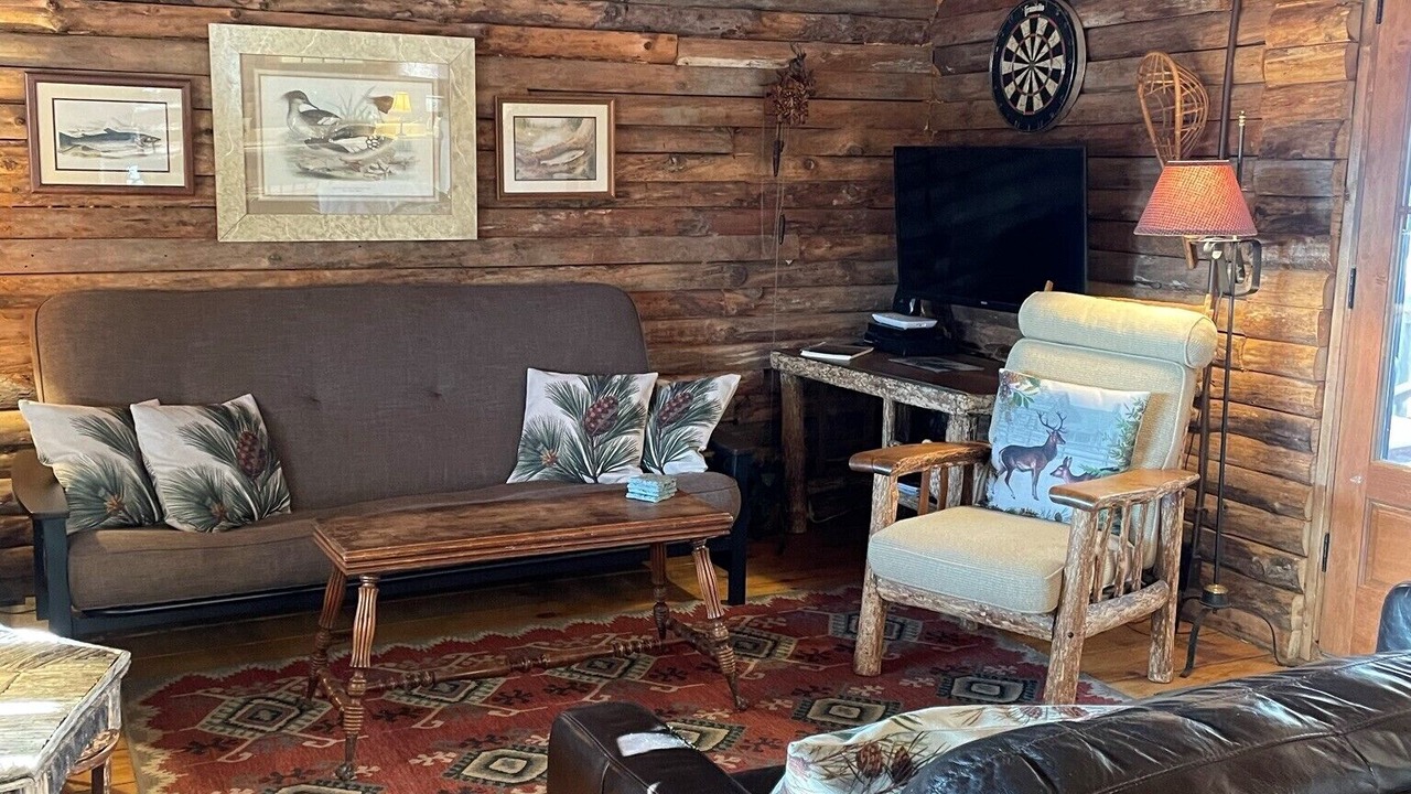 Photo of Livingroom in Great Valley