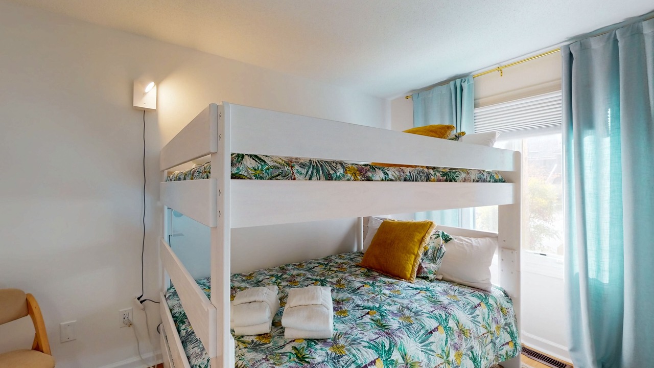 Photo of Bedroom in Shipyard Plantation