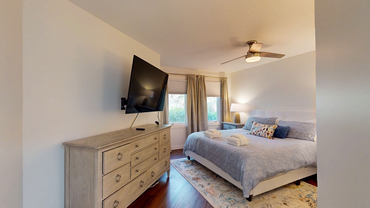 Photo of Bedroom in Shipyard Plantation