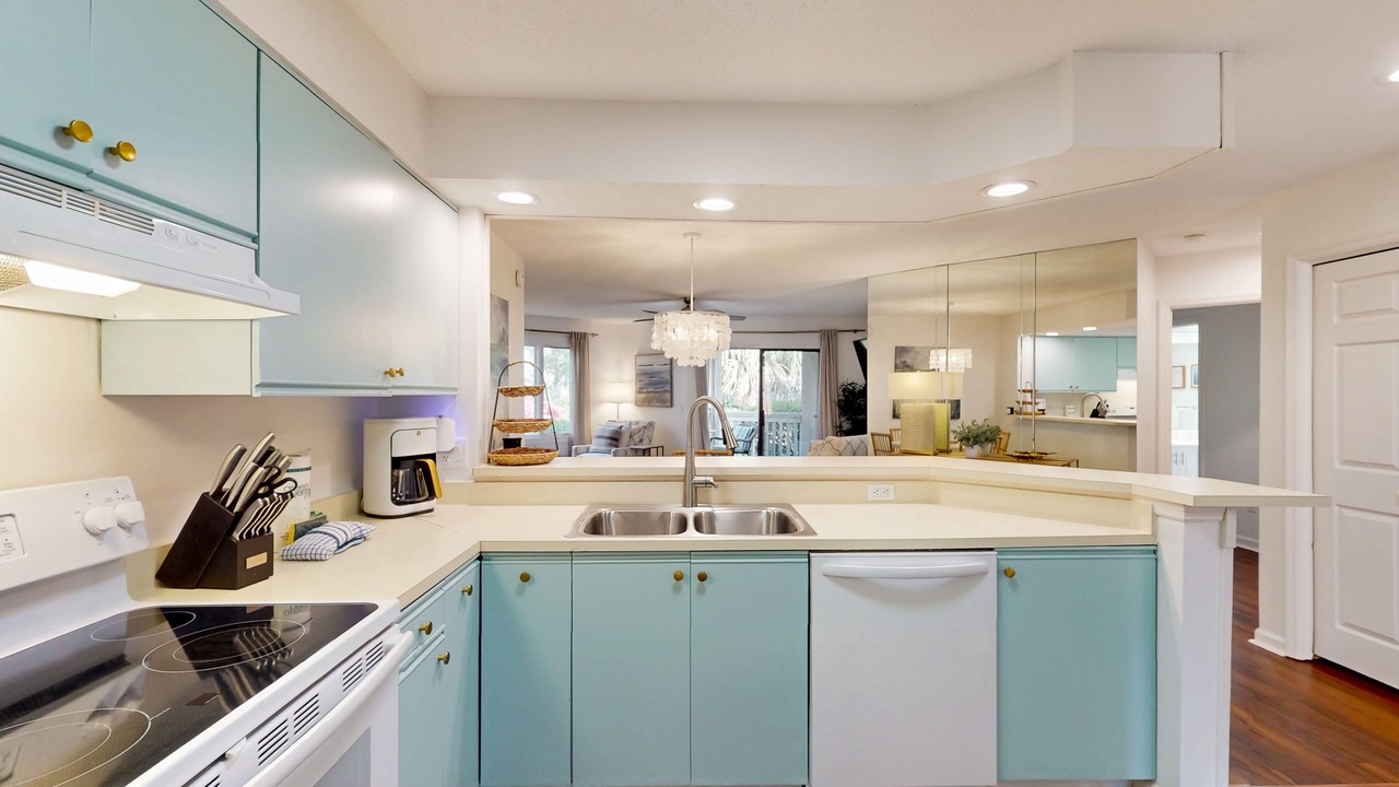 Photo of Kitchen in Shipyard Plantation