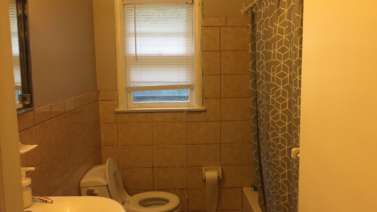 Photo of Bathroom in White Oak