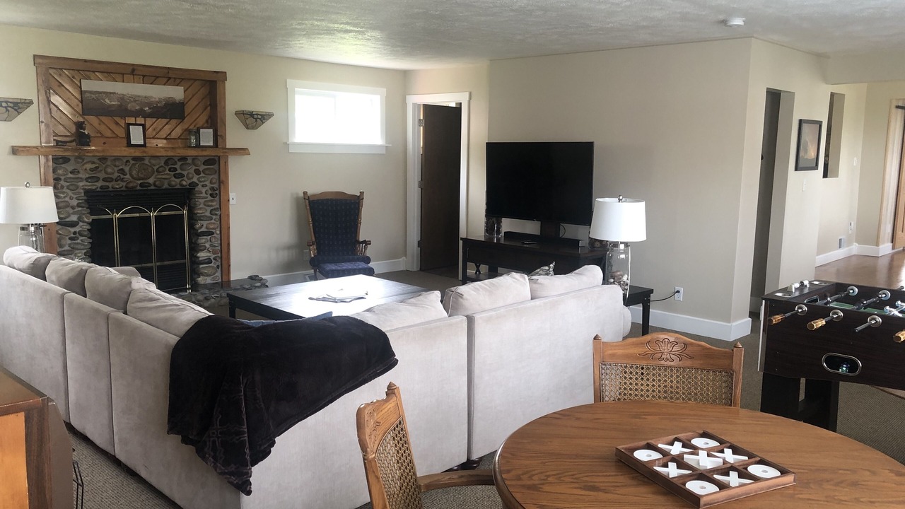 Photo of Livingroom in Grand Marais