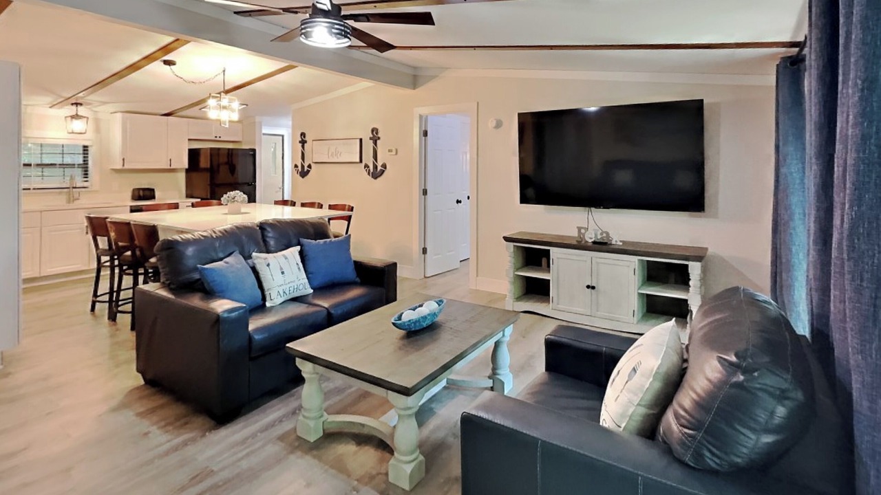Photo of Livingroom in Put-in-Bay