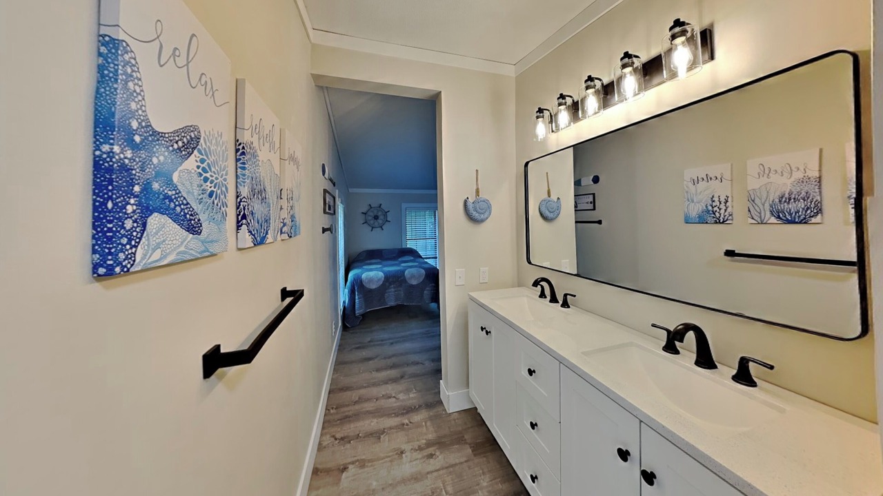 Photo of Bathroom in Put-in-Bay