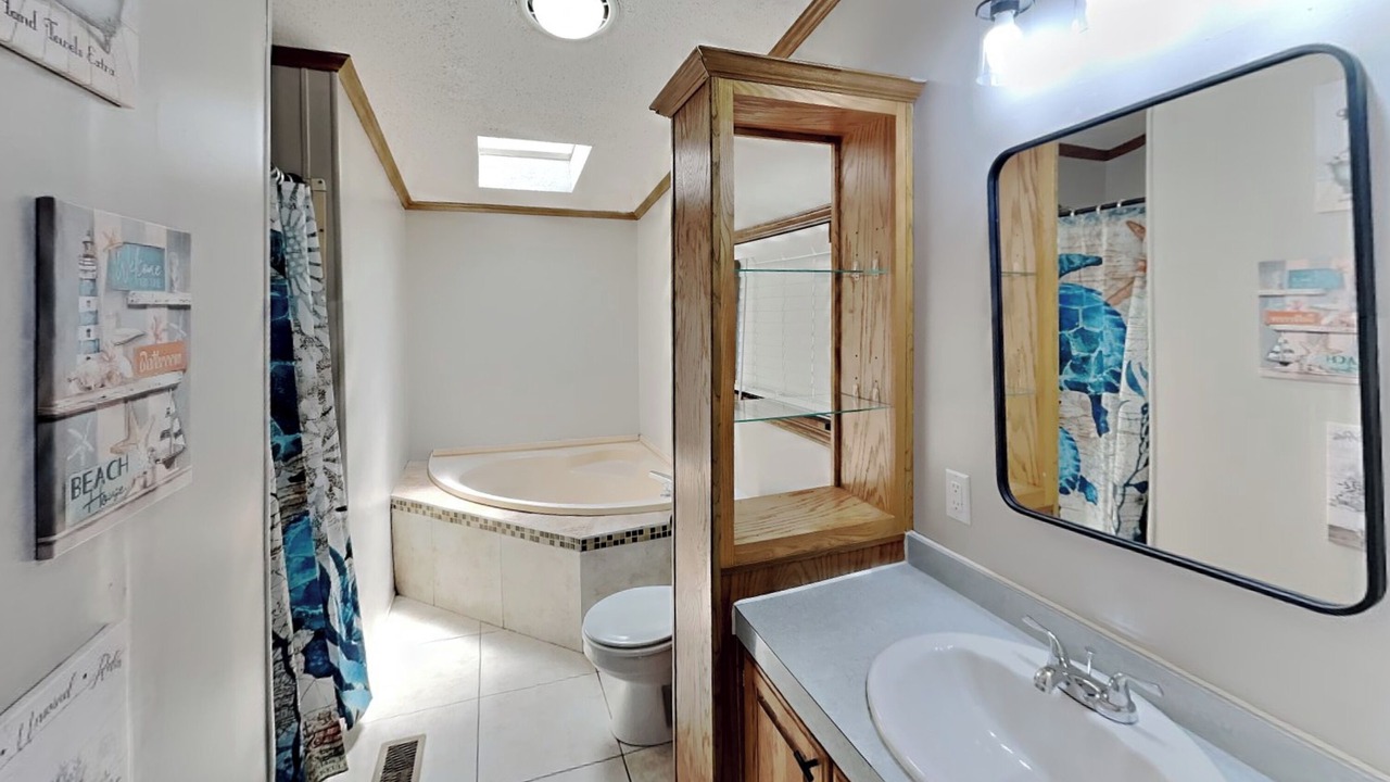 Photo of Bathroom in Put-in-Bay
