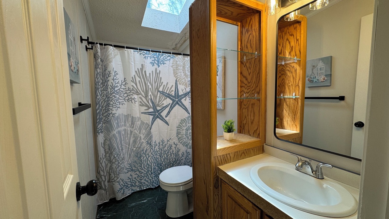 Photo of Bathroom in Put-in-Bay