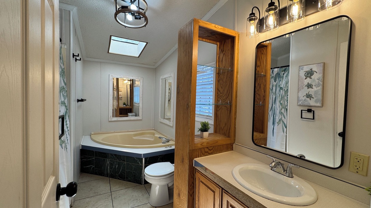 Photo of Bathroom in Put-in-Bay