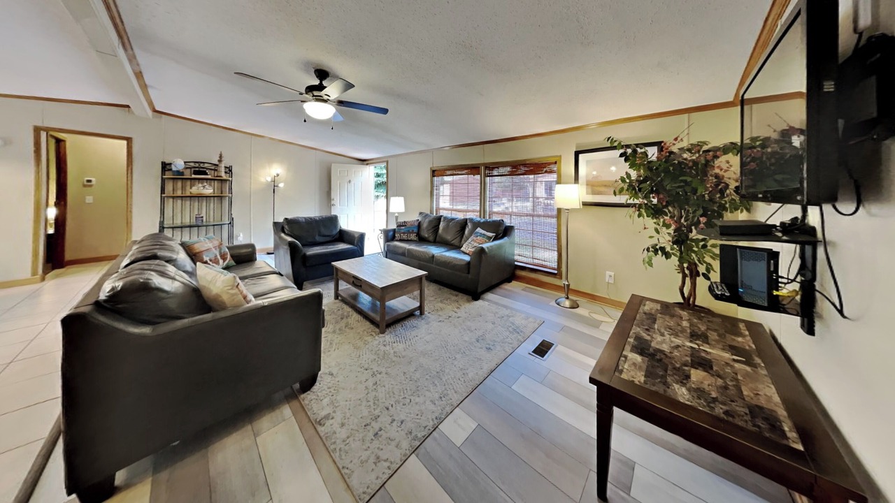 Photo of Livingroom in Put-in-Bay