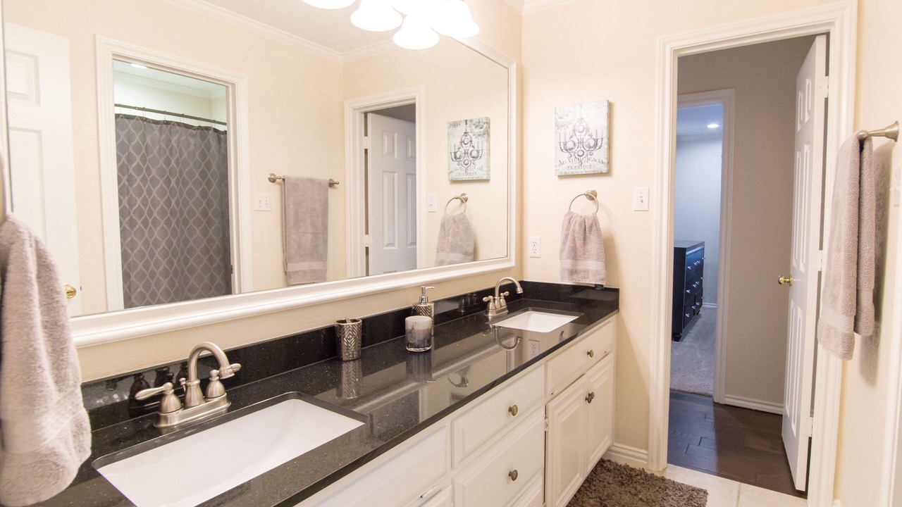 Photo of Bathroom in North Arlington