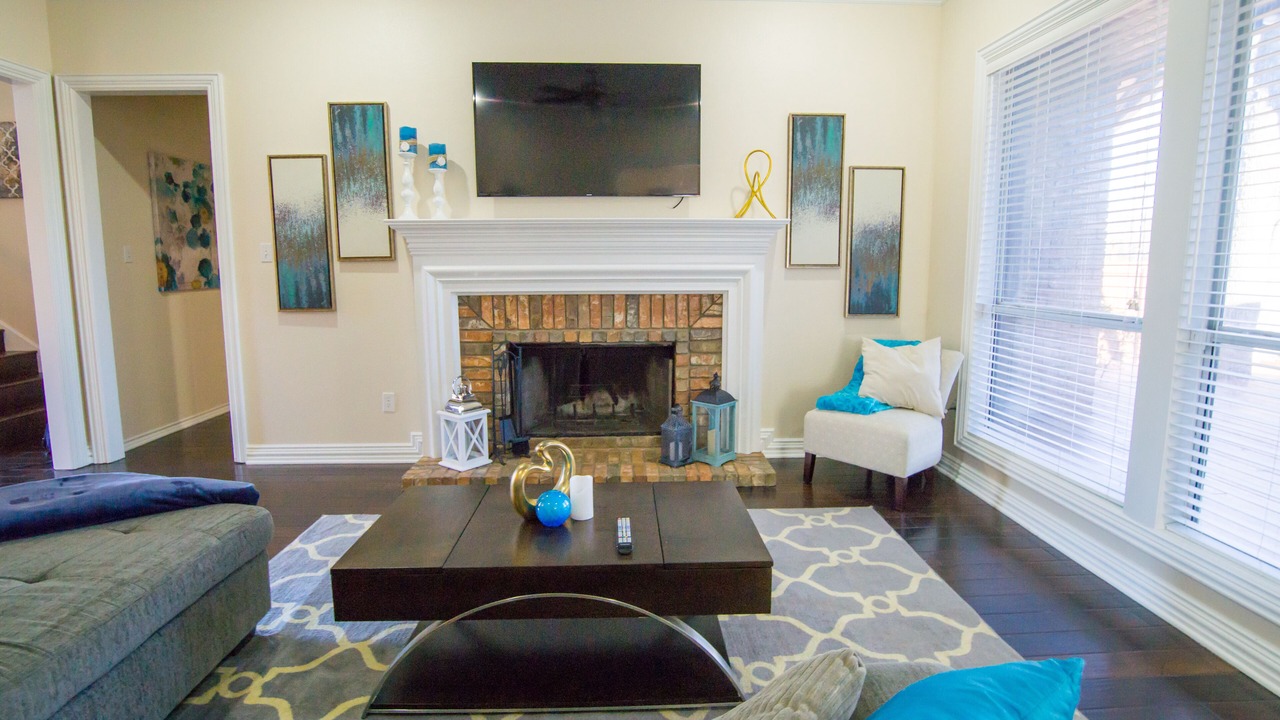 Photo of Livingroom in North Arlington