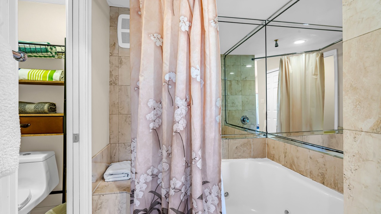 Photo of Bathroom in Rock Harbor