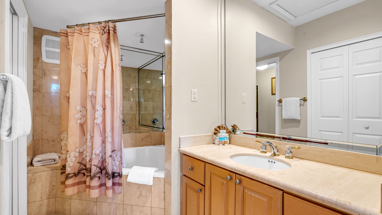 Photo of Bathroom in Rock Harbor
