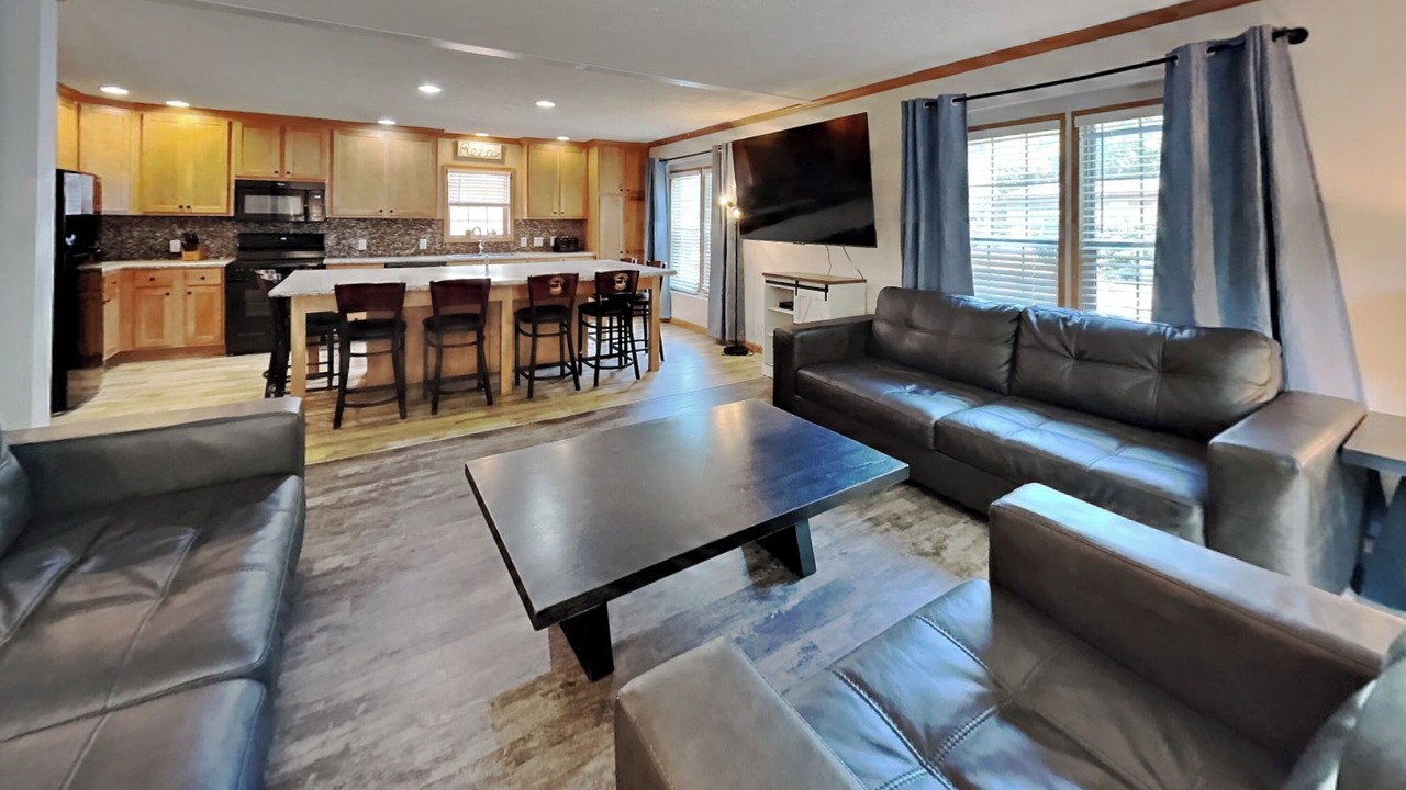 Photo of Livingroom in Put-in-Bay