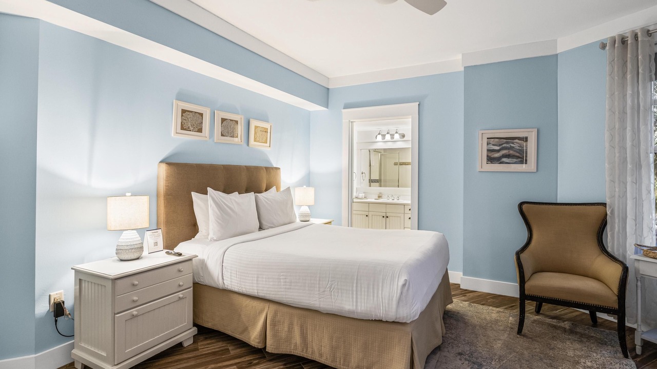 Photo of Bedroom in Baytowne Wharf
