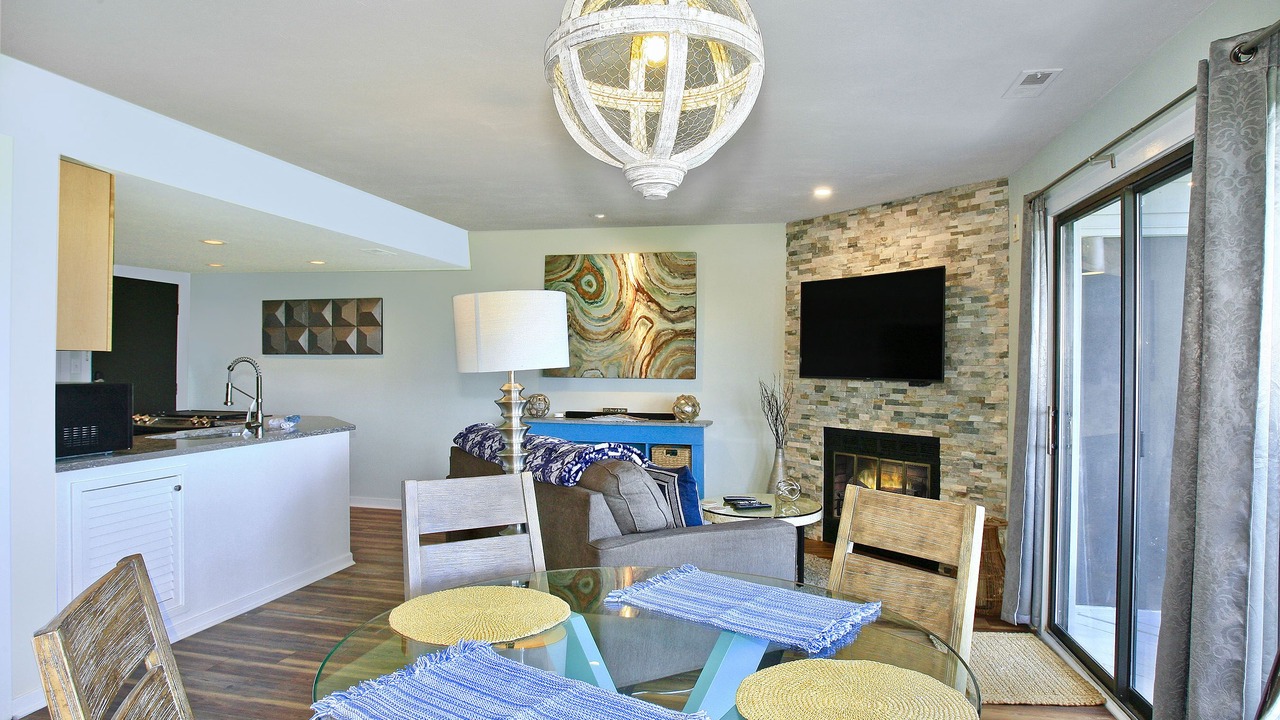 Photo of Livingroom in North Shore