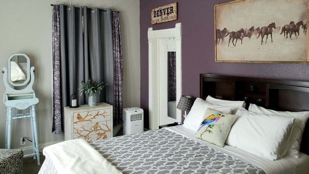 Photo of Bedroom in West Colorado Springs