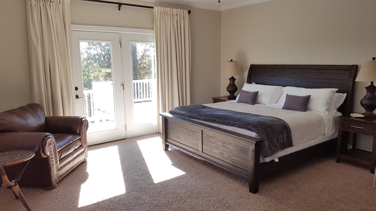 Photo of Bedroom in Weaverville