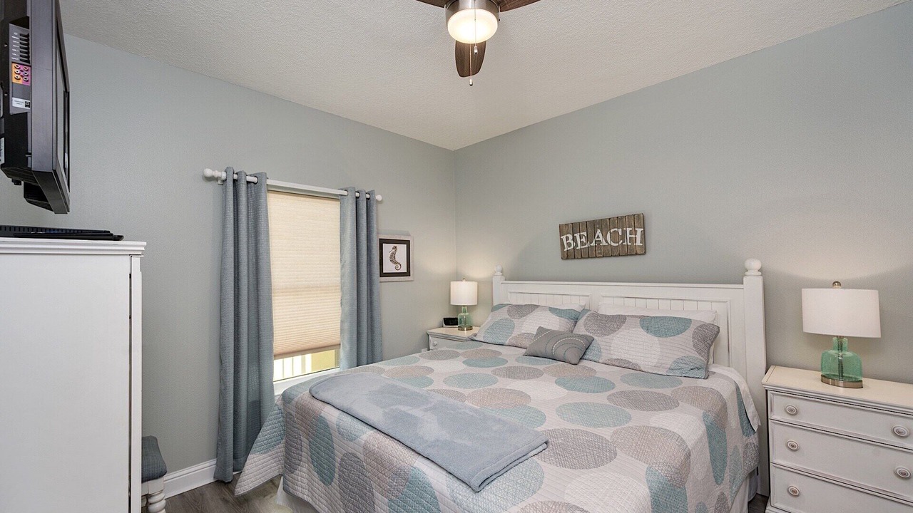 Photo of Bedroom in Ono Island